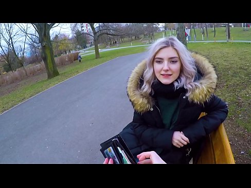 ❤️ يبتلع نائب الرئيس الغريب الساخن من أجل المال - اللسان في الحديقة بواسطة Eva Elfie جودة الإباحية